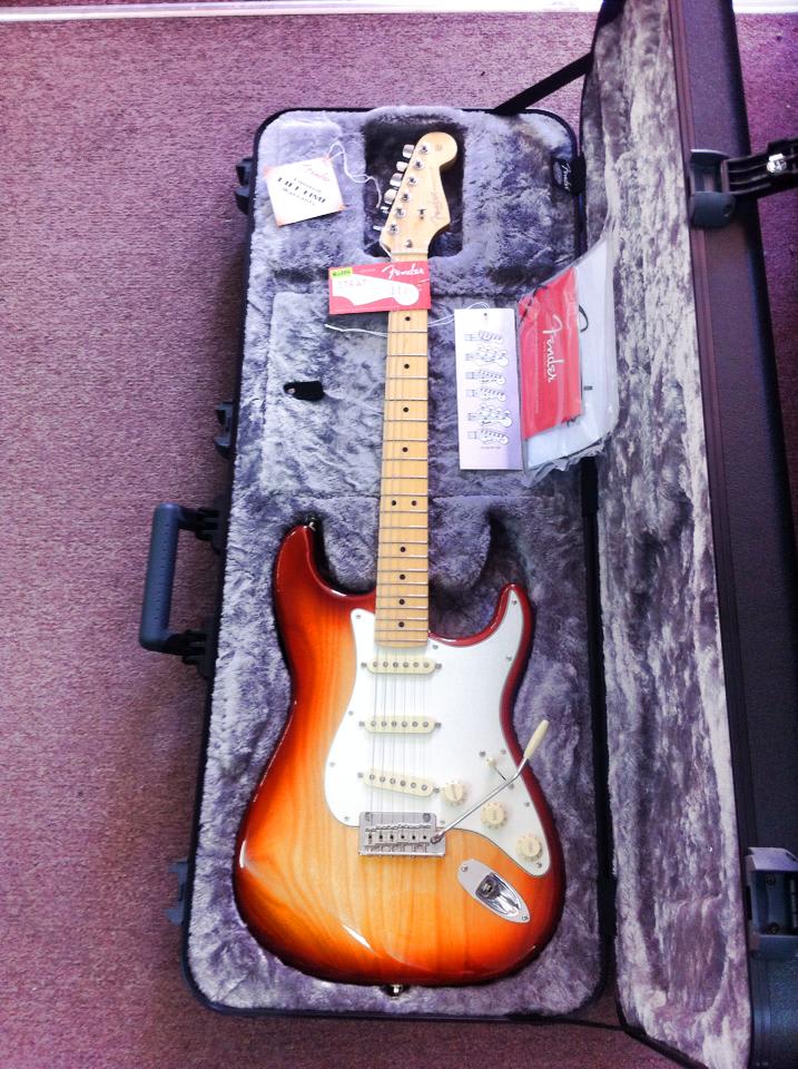 גיטרה וינטג' תל אביב, גיטרה וינטג', Fender stratocaster