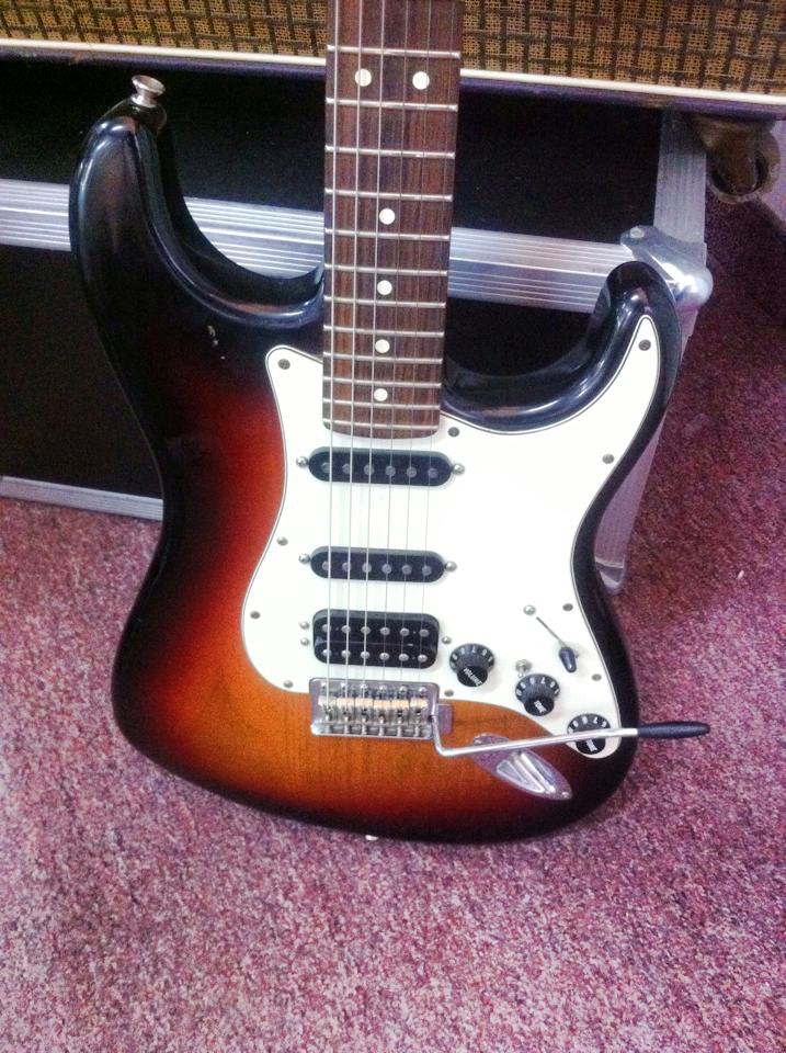 גיטרה וינטג' תל אביב, גיטרה וינטג', Fender stratocaster